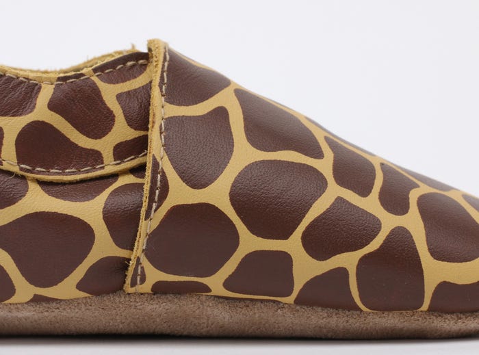 Giraffe Print Fall Leaf